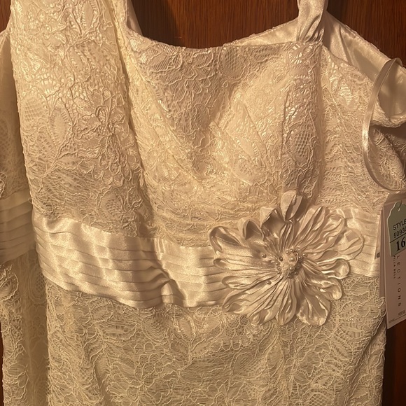 One shoulder white dress - Picture 4 of 5